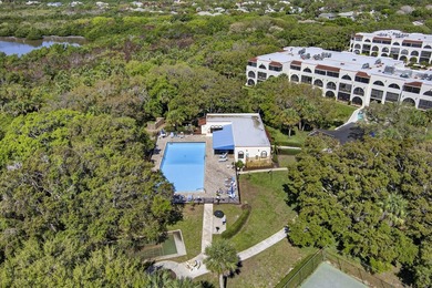 Lives like a house! 3BR/3BA 2400sqft condominium. Glass sliders - photo 34