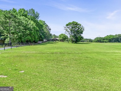 Looking for a place to roam and call home? This charming 3/3 - photo 35