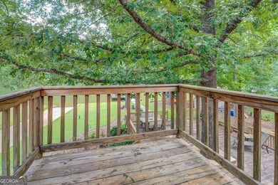 Turtle Cove Spacious 5BR Lake Home with Dock, Boat Ramp, flat lot - photo 39
