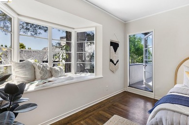 Set on a beautifully landscaped property in the heart of - photo 44
