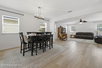 Built in 2019, this beautifully maintained 3 bedroom, 2.5 bath - photo 7