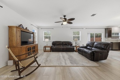 Built in 2019, this beautifully maintained 3 bedroom, 2.5 bath - photo 8