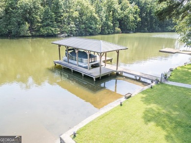 Turtle Cove Spacious 5BR Lake Home with Dock, Boat Ramp, flat lot - photo 49