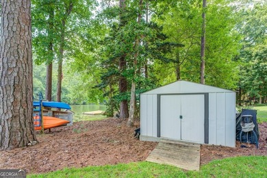 Turtle Cove Spacious 5BR Lake Home with Dock, Boat Ramp, flat lot - photo 57