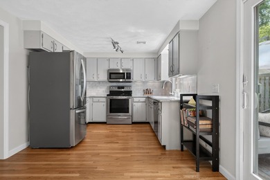 Welcome to 46 Colonial Village, a beautifully maintained 2BR - photo 8