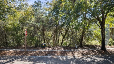Amazing opportunity to own this lovely exterior lot in the gated - photo 2