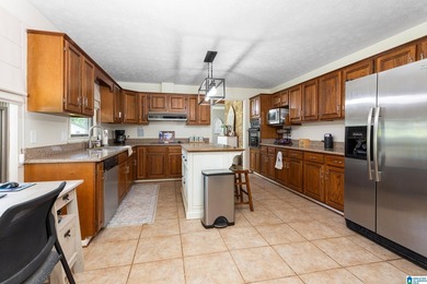 Welcome home to this stunning lakefront retreat! Situated on 4 - photo 12