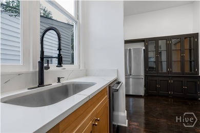 315 W Bolton St - photo 17