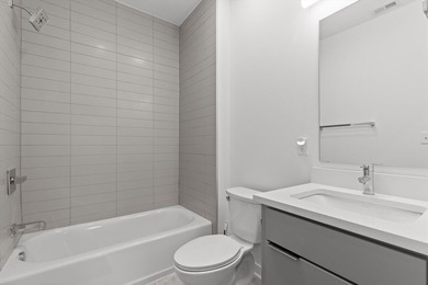 Right in the heart of Northshore, this one is a must see! - photo 21