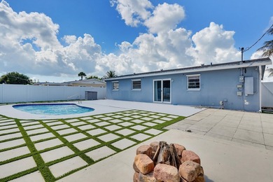 Welcome home to this charming three bedroom, two bathroom single - photo 23