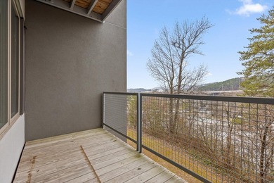 Right in the heart of Northshore, this one is a must see! - photo 26