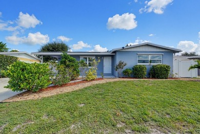 Welcome home to this charming three bedroom, two bathroom single - photo 29