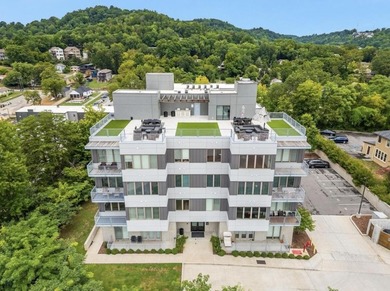 Right in the heart of Northshore, this one is a must see! - photo 34