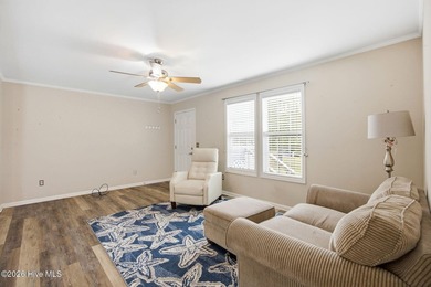 MOTIVATED SELLER HAS DROPPED PRICE TO $325,000!! Looking for a - photo 10