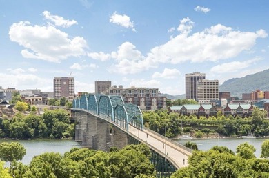 Right in the heart of Northshore, this one is a must see! - photo 41