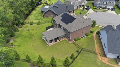 Tucked into a quiet cul-de-sac in the coveted SummerLake - photo 42