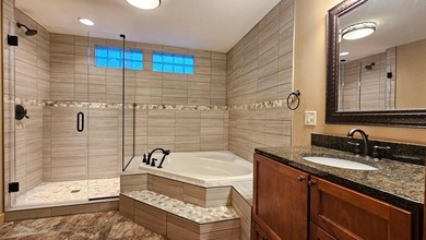 Welcome to this stunning lakefront year-round home, perfectly - photo 47