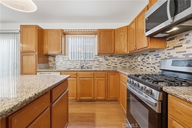 Upgraded Single-Story Near San Pedro Waterfront + Multi-Unit - photo 2