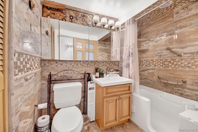 A Hidden Gem in Fordham Hill Oval - Spacious 2BR with Stunning - photo 12