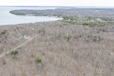 Beautifully wooded lot within a short distance to Waterview - photo 14