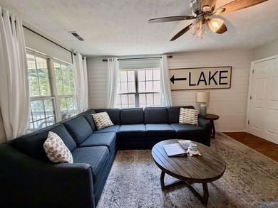 Gorgeous, income-producing lake front home in desired Chesnut - photo 15