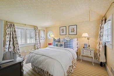 This Southampton Village Cape cod cottage encapsulates the - photo 27