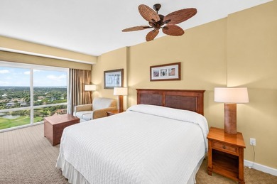 Perched on the 19th-floor penthouse level, this exceptional Luau - photo 28