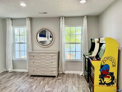 Gorgeous, income-producing lake front home in desired Chesnut - photo 33