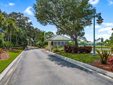WELCOME HOME Beautifully maintained and exceptionally cared for - photo 41