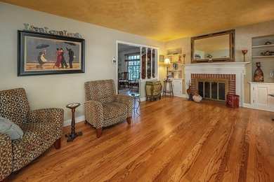 Your'e gonna love this handsome brick colonial nestled on a - photo 8