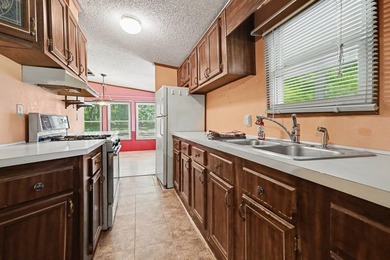 ONE OF A KIND property situated on 3.36 ACRES with your own - photo 11