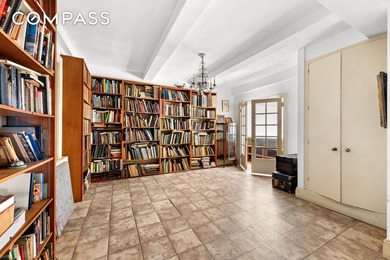 An extraordinary opportunity to combine the long-time studio and - photo 14