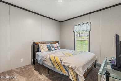 Welcome home to this beautiful 2023 manufactured home offering - photo 17