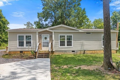 Welcome home to this beautiful 2023 manufactured home offering - photo 19