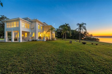 With 170+ feet directly on Biscayne Bay and spanning 1.61 acres - photo 4