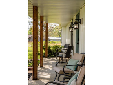 Welcome to The Bentonville Trailside Homestead, a beautifully - photo 53