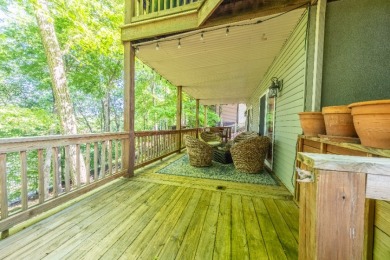 Waterfront Home, dock with a large shop across the street - photo 36