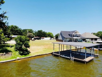 Lake Granbury Lot For Sale in Granbury Texas