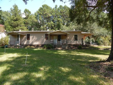 Lake Home For Sale in Zwolle, Louisiana
