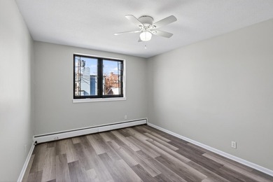 Fully renovated condo in the heart of the Whittier neighborhood! - photo 13