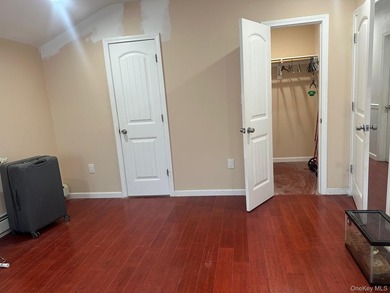 A beautiful 2 dwelling home, brick detached corner property - photo 21