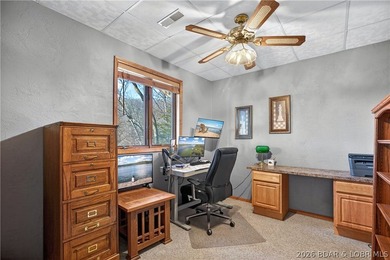Deep water. Cove protection. Private dock. This rare 5-bedroom - photo 27