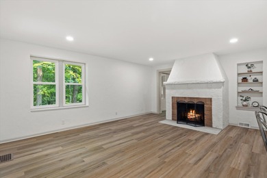 Perched on a private wooded hill with seasonal views of Silver - photo 6