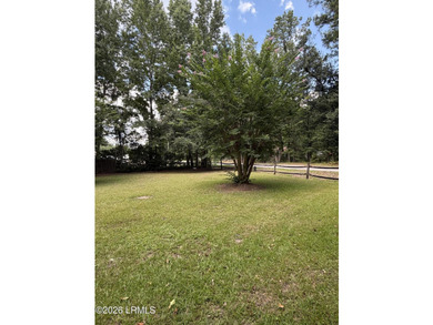 ATTENTION ALL CASH BUYERS! Welcome to this 3-bed, 2-bath 1991 - photo 11