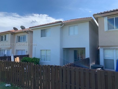 GORGEOUS TWO STORY HOME AT EXCLUSIVE DORAL ISLES St Tropez- - photo 11
