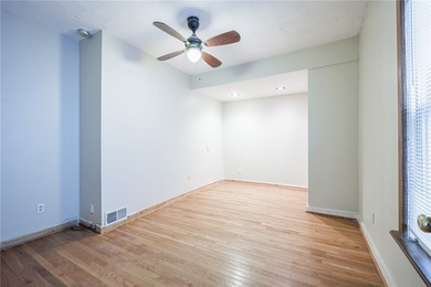 Welcome to 366 Tremont Street; a beautifully updated 4-bedroom - photo 14