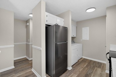 Welcome to Brigadier Condominium, where comfort, convenience - photo 14