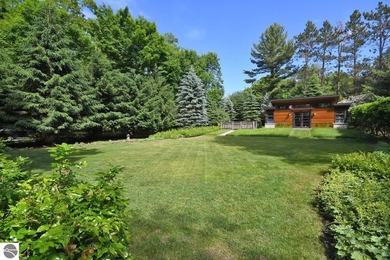 Welcome to this architecturally designed, LEED certified home - photo 17