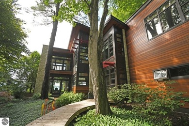Welcome to this architecturally designed, LEED certified home - photo 21