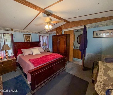 ATTENTION ALL CASH BUYERS! Welcome to this 3-bed, 2-bath 1991 - photo 22